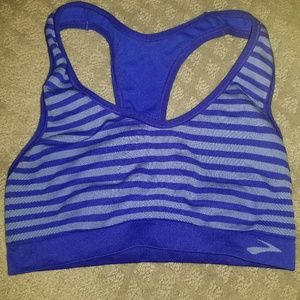 Brooks sports bra